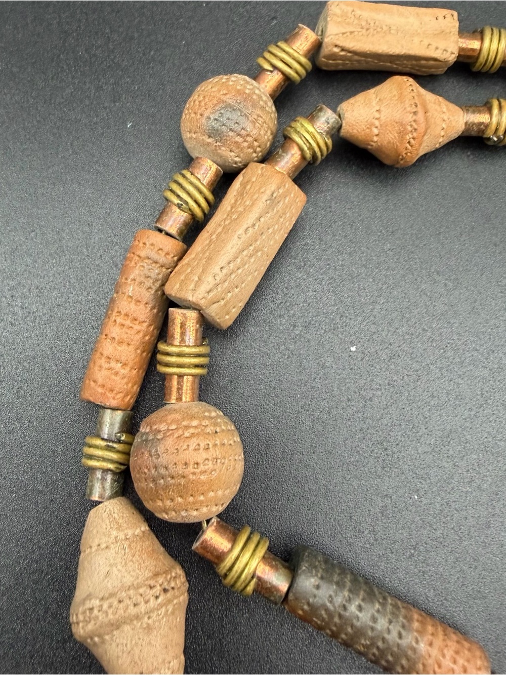 Vintage Casa Maya Mexico mixed-metal carved clay pendant necklace #B82 - Picture 5 of 13